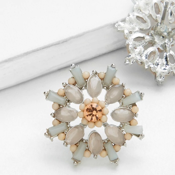 ELEANOR Pastel Rhinestone Earrings - Picture 3 of 4